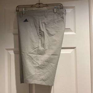 Men’s Adidas golf shorts. Sz 32. Grey w black details. Like new